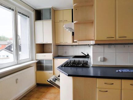 741.jpg